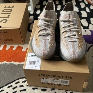 Yeezy 380 Boost PEPPER